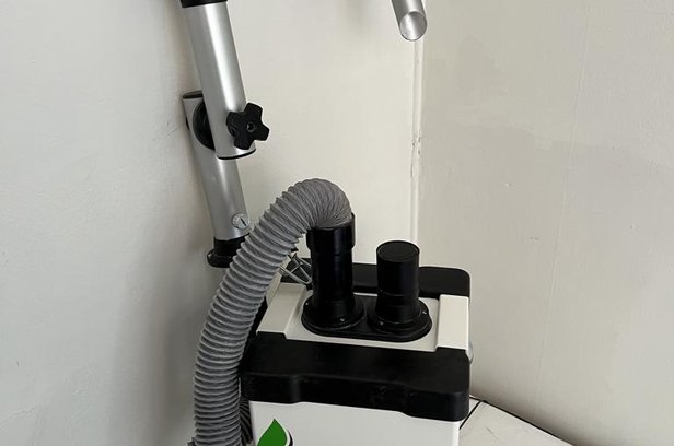 Utsug Naglar Saljes