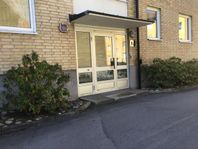 Välplanerad 2:a i centrala Osby