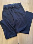 Byxor och shorts storlek 146-152