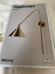 Vägglampa Jamie Mio mässing