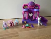 My little pony Rarity catwalk