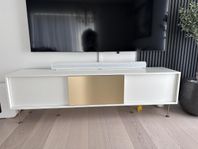 TV-bänk från Decotique 