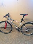 Mountainbike Specialized Stumjumper 15,5".