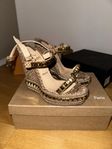 Valentino, Louboutin, Vuitton, zanotti, givenchy