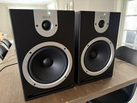Reloop wave 8 studio monitors 