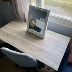 Skrivbord 