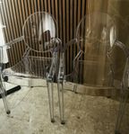 Moderna exklusiva stolar i plast!
