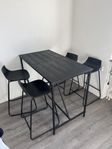 Köksbord + 4 stolar