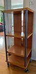 Tv bord/hylla på hjul Ikea vintage