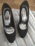 nya pumps 