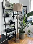 Kromad golvlampa 160 cm hög