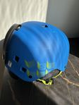 Salomon hjälm skidor och snowboard JR strl S 51-55 cm 