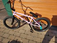 Mafia Kush 2+ 20" Freestyle BMX Cykel (20.4" - Rosa)