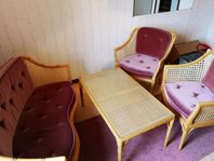 Fina möbler i rotting