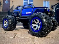 Traxxas Summit 4WD 1/10 (56cm)