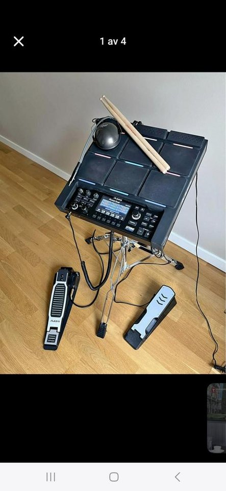 Alesis Strike Multipad 