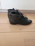 Skinnboots