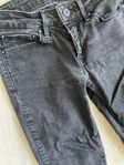 Lewis jeans