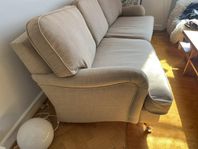 Svängd howard soffa