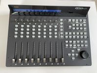 iCON QCon Pro G2 Controller