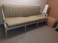 Antik soffa