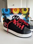 Heelys, strl 33