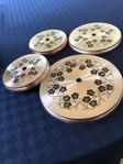 SET MED 4 st STILIGA SPISLOCK SPISPLATTORSKYD) KOPPERFÄRG