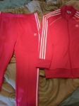 Adidas träningsdress röd-rosa
