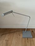Luxo Ninety bordslampa lampa