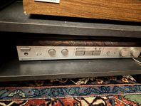 Hitachi HTA-2 – Vintage radio (1983)