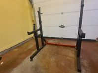 Half-rack och gymutrustning 