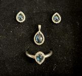 Vackert silver smycke set