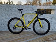 canyon inflite cf slx 9.0