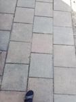 trädgårdsplattor skänkes 
