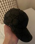 gucci keps, 1700kr ifall den hämtas/skickas idag