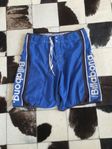 Billabong shorts strl 34. nya 150kr 