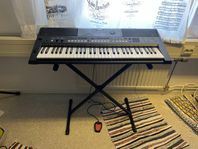 Yamaha PSR-E433 keyboard 
