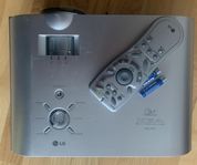 LG Projektor Modell RD-JT50