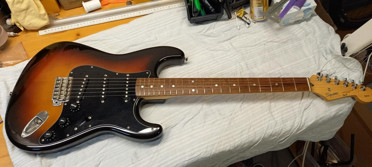 Squier Stratocaster MIJ elgitarr