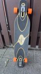 Longboard – Loaded Bhangra V2 + Paris trucks