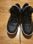Nike air skor stl 40.5