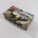LEGO Speed Champions Koenigsegg Jesko 76900 Oöppnad