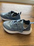 viking Aery sol sneakers strl 26. 16,8 innermått 