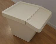 Förvaringslåda 60 liter med lock