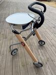 Inomhus Rollator