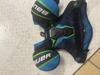 axelskydd / kombinat Bauer junior