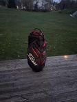 Fin Titleist bag