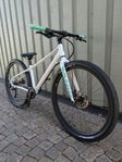 White XC260 Lite