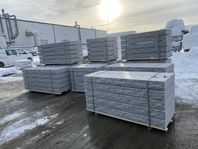 Granit trappsteg. Gatsten. Stolpar. Hällar