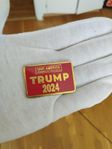 Donald Trump tacka guldpläterad